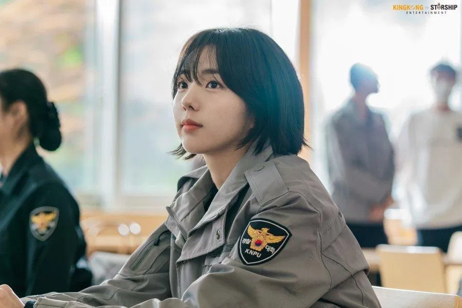 Go Eun Gang là một cô nàng lém lỉnh và là trung tâm của rắc rối (Ảnh: (Internet).