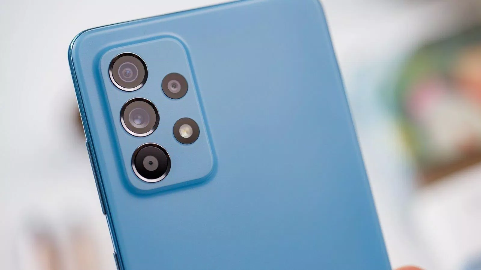 Cụm camera sau của điện thoại A52 (Ảnh: Internet). Cụm camera sau của điện thoại A52 (Ảnh: Internet).