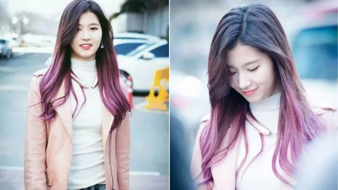 Sana (TWICE) thần tượng K-Pop sở hữu màu tóc highlight cực chất. (Nguồn: Internet)