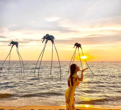 Sunset Sanato Beach Club (Nguồn: Internet). Sunset Sanato Beach Club (Nguồn: Internet).