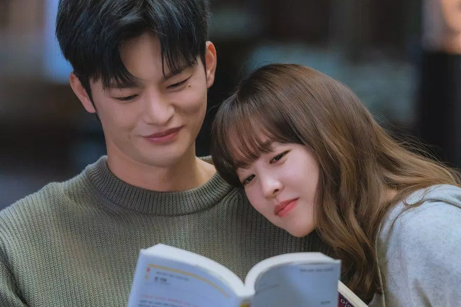 Seo In Guk và Park Bo Young cặp đôi phim truyền hình Hàn Quốc năm 2021 đã đánh cắp trái tim chúng ta. (Nguồn: Internet)