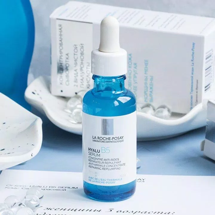 Sữa rửa mặt La Roche Posay Hyalu B5 Serum dưỡng ẩm và phục hồi da hiệu quả (Nguồn: Internet).