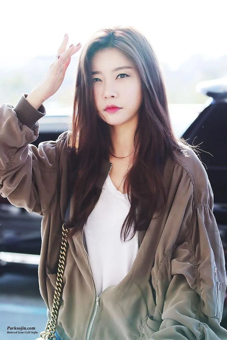Sojin (Girl’s Day) thần tượng K-Pop đã chứng minh họ tài năng và thông minh khi học Đại học. (Nguồn: Internet)