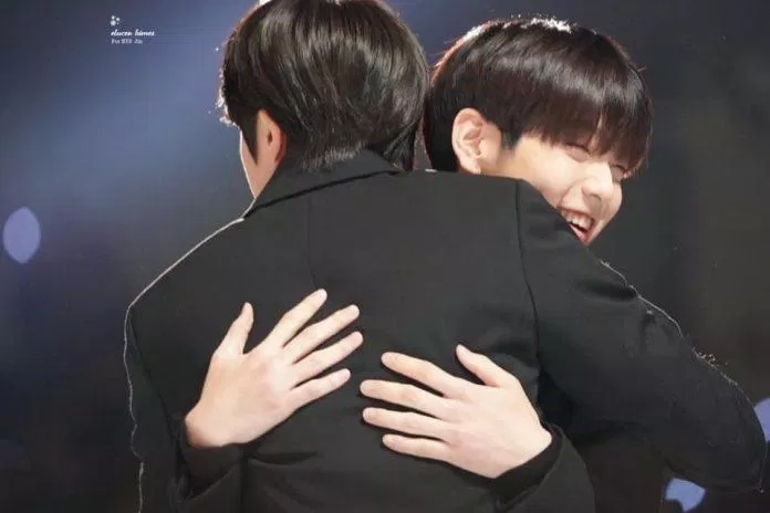 Soobin là fanboy thành công của Jin (Ảnh: Twitter)