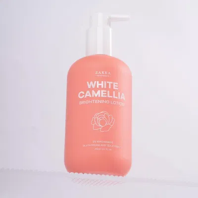 Sữa dưỡng thể sáng mịn da White Camellia Zakka Naturals. (Nguồn: Internet)