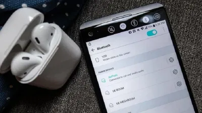 AirPods đã được kết nối với điện thoại Android (Ảnh: Internet). AirPods đã được kết nối với điện thoại Android (Ảnh: Internet).