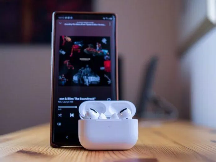 Dùng AirPods với Android sẽ bị hạn chế một số tính năng (Ảnh: Internet). Dùng AirPods với Android sẽ bị hạn chế một số tính năng (Ảnh: Internet).