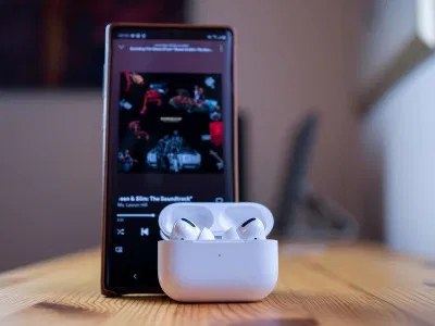 Dùng AirPods với Android sẽ bị hạn chế một số tính năng (Ảnh: Internet). Dùng AirPods với Android sẽ bị hạn chế một số tính năng (Ảnh: Internet).