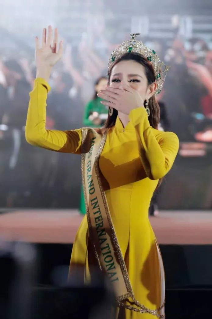 Thùy Tiên xúc động khi được đón nhận tình yêu nồng nhiệt của khán giả Việt Nam (Nguồn: Internet) Thùy Tiên xúc động khi được đón nhận tình yêu nồng nhiệt của khán giả Việt Nam (Nguồn: Internet)