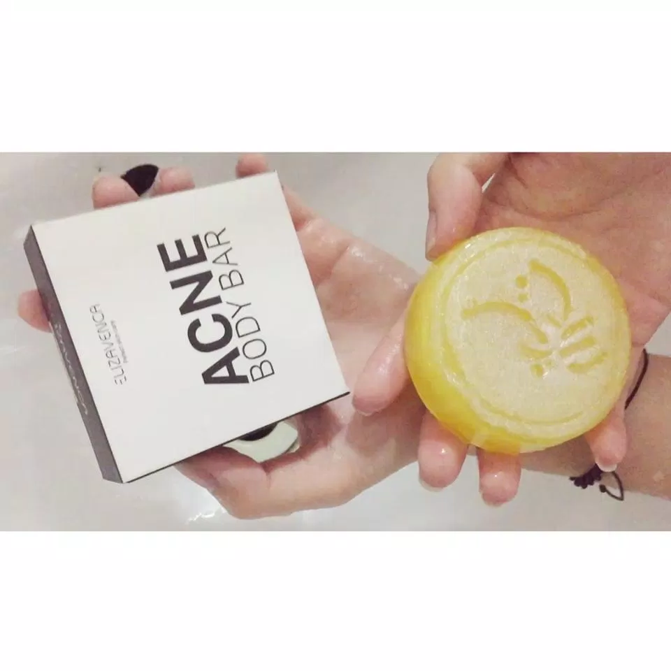 Xà phòng trị mụn lưng Elizavenca Acne Body Bar (Nguồn: Internet)