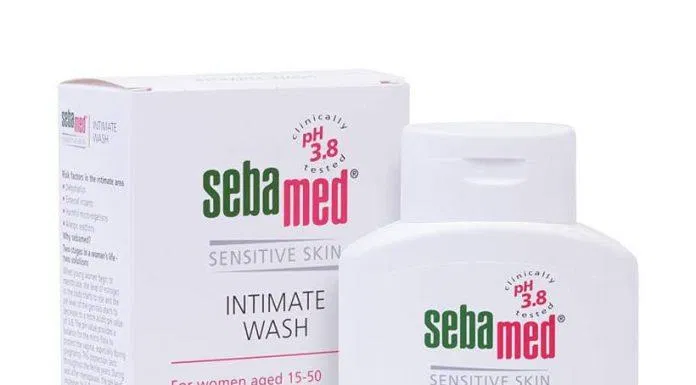 Dung dịch vệ sinh phụ nữ với độ pH thấp Sebamed