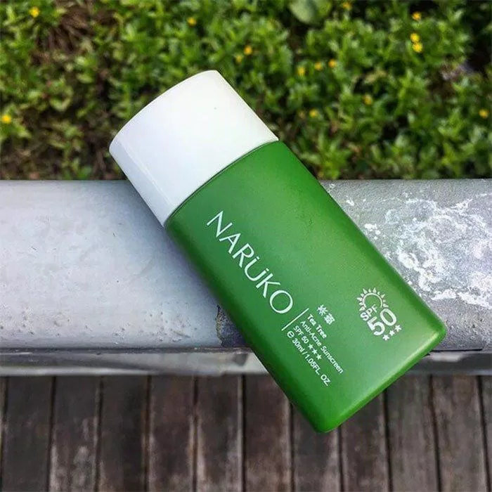 Naruko Tea Tree Anti Acne Sunscreen là dòng kem chống nắng bảo vệ da với chỉ số SPF 50, PA (+++) (nguồn: internet)