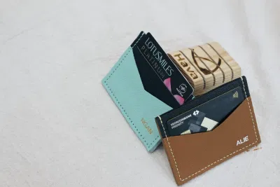 Ví thẻ thành phẩm từ Hava Workshop (Nguồn ảnh: ig @hava.workshop)