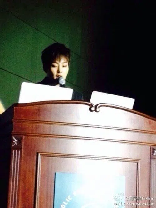 Xiumin (EXO) thần tượng K-Pop đã chứng minh họ tài năng và thông minh khi học Đại học. (Nguồn: Internet)