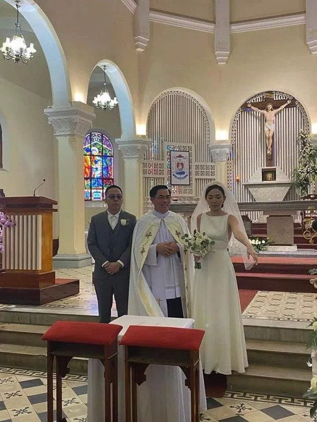 Tóc Tiên bị lộ ảnh cưới (Ảnh: Internet)