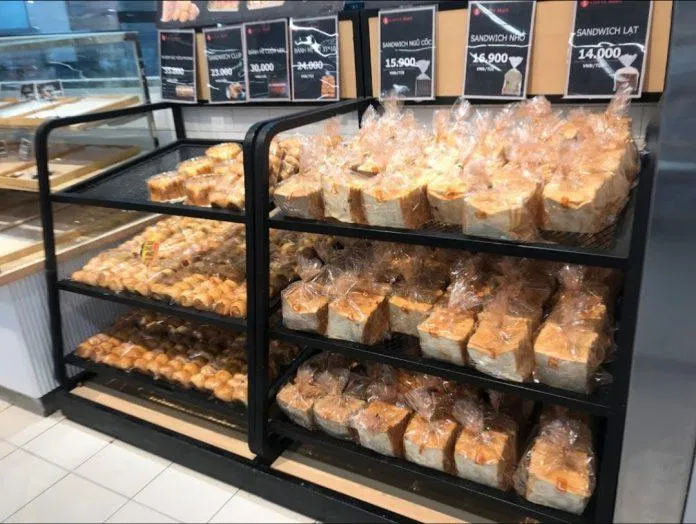 Quầy bánh mì làm sẵn Quầy bánh mì làm sẵn
