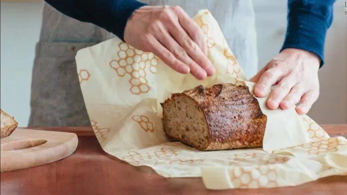 Nếu bạn thích ăn bánh mì, đừng ngại, miễn là bạn chọn những loại có lượng calo thấp nhất có thể.  (Hình: Internet)