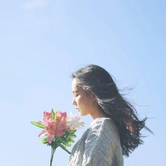 Yêu thương bản thân mình khi còn có thể (Ảnh: Internet). Yêu thương bản thân mình khi còn có thể (Ảnh: Internet).