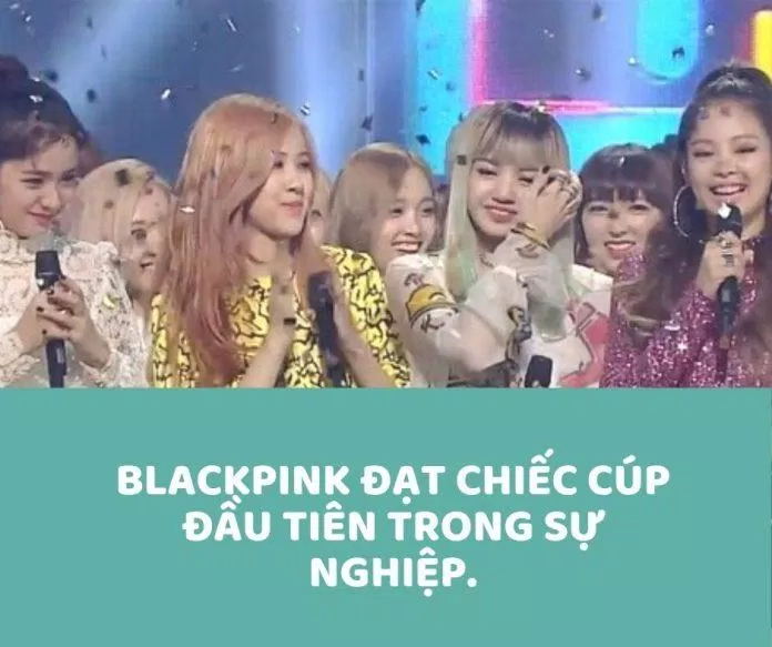 BLACKPINK đạt chiếc cúp đầu tiên trong sự nghiệp chỉ sau 13 ngày (Nguồn: Internet) BLACKPINK đạt chiếc cúp đầu tiên trong sự nghiệp chỉ sau 13 ngày (Nguồn: Internet)
