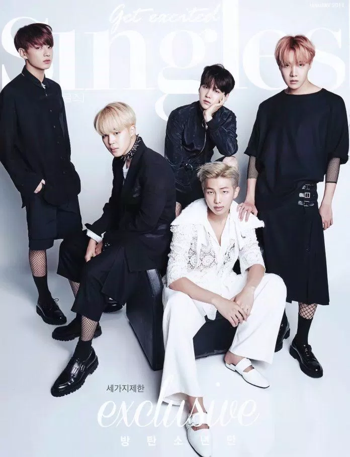 BTS trên bìa tạp chí Singles năm 2016 (Nguồn: Internet) BTS trên bìa tạp chí Singles năm 2016 (Nguồn: Internet)