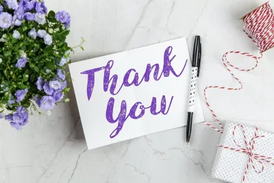 Hãy nói cảm ơn với mọi người xung quanh (Ảnh: Internet). Hãy nói cảm ơn với mọi người xung quanh (Ảnh: Internet).