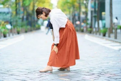 Rèn luyện lối sống lành mạnh và thói quen ăn uống khoa học để cải thiện tình trạng nhão chùng gối. (Ảnh: Internet) Rèn luyện lối sống lành mạnh và thói quen ăn uống khoa học để cải thiện tình trạng nhão chùng gối. (Ảnh: Internet)