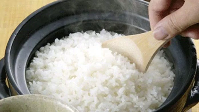 Gạo trắng là nguồn cung cấp năng lượng dồi dào (Ảnh: Internet)