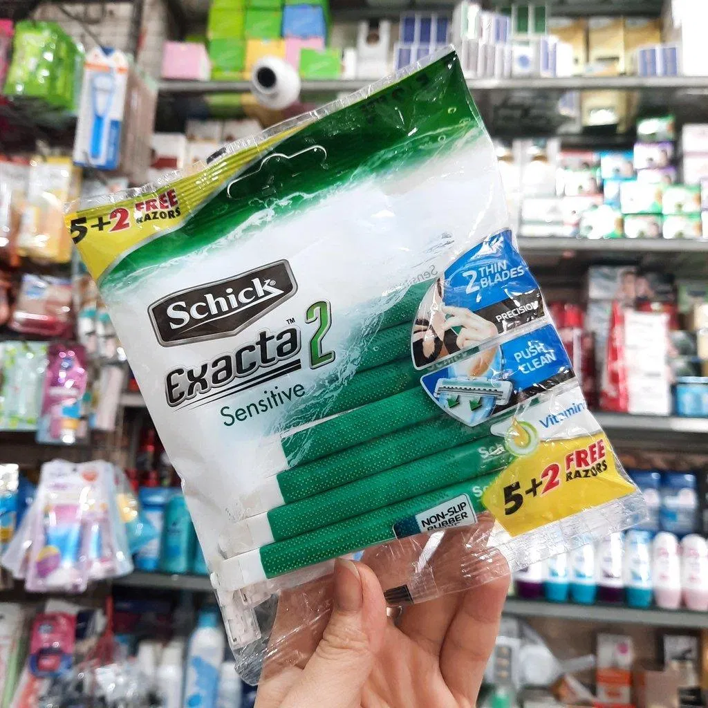 Dao cạo râu Schick Exacta 2 là sản phẩm dùng 1 lần nhưng vẫn rất chất lượng (ảnh: internet) Dao cạo râu Schick Exacta 2 là sản phẩm dùng 1 lần nhưng vẫn rất chất lượng (ảnh: internet)
