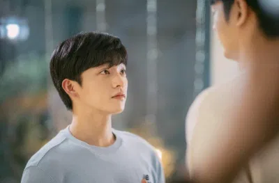 Ok Jin Wook vai Hae Bom (Nguồn: Internet).