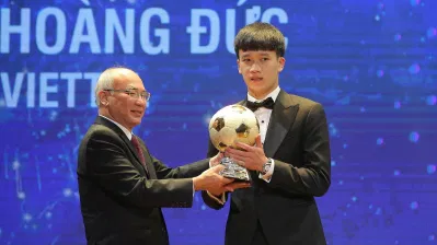 Hào quang đến ở tuổi 24. (Ảnh: Internet) Hào quang đến ở tuổi 24. (Ảnh: Internet)