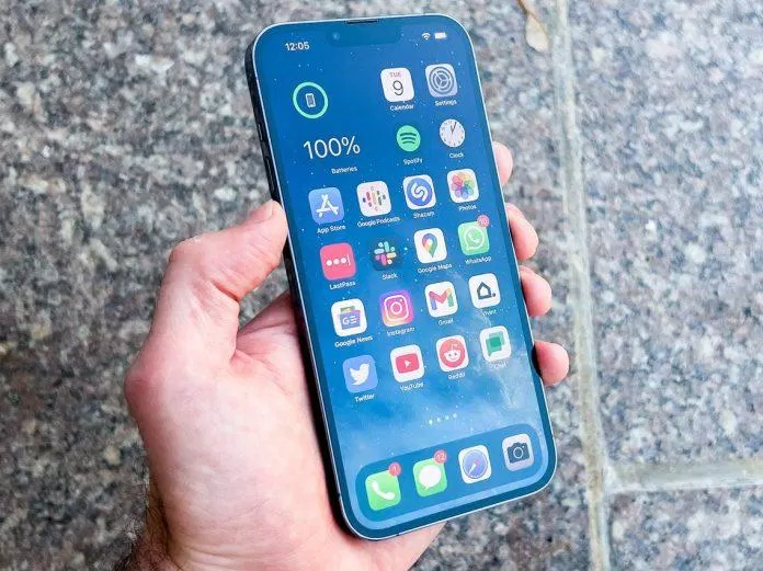 Pin của iPhone 13 Pro Max dùng được lâu mặc dù dung lượng không quá lớn (Ảnh: Internet).