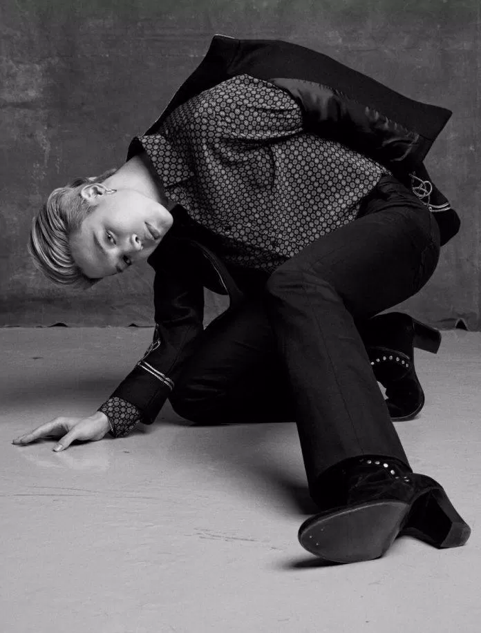 j-hope và Jimin trong shoot hình cho tạp chí Esquire (Nguồn: Internet) j-hope và Jimin trong shoot hình cho tạp chí Esquire (Nguồn: Internet)