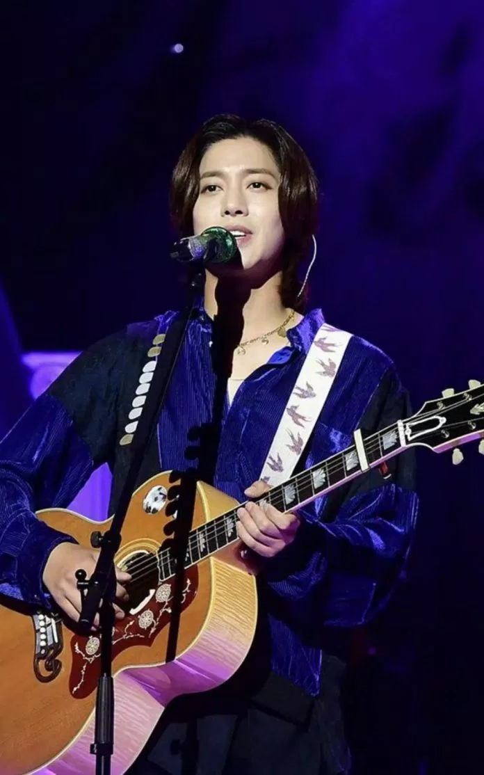 Thông báo trên concert của anh đã khiến nhiều fans bất ngờ (Nguồn: Internet)