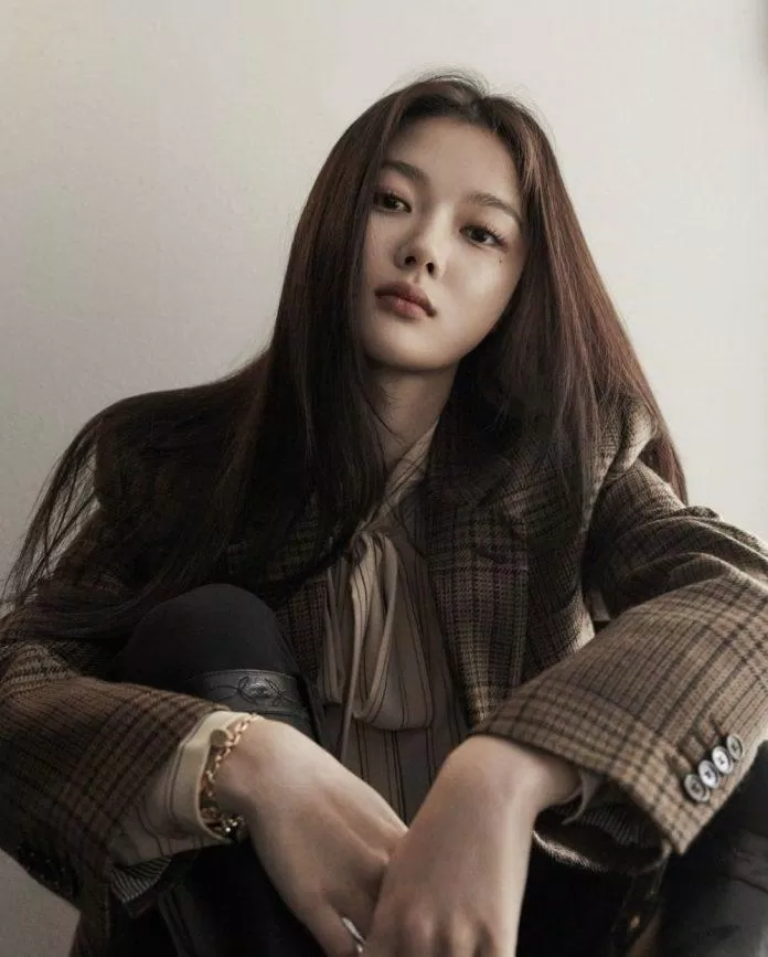 Kim Yoo Jung, cô bé diễn viên nhí ngày ấy giờ đã trở thành một thiếu nữ xinh đẹp.  (Nguồn: Internet)