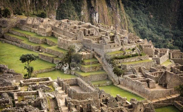 Những công trình bằng đá bên trong Machu Picchu (Ảnh: Internet).