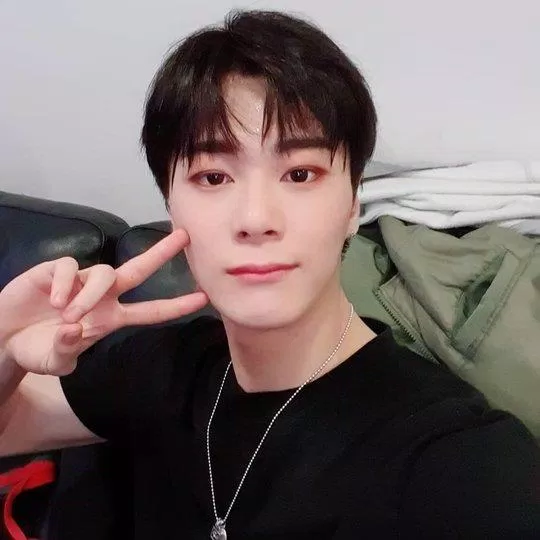 Moonbin (ASTRO) - thần tượng K-Pop sinh năm Dần. (Nguồn: Internet) Moonbin (ASTRO) - thần tượng K-Pop sinh năm Dần. (Nguồn: Internet)