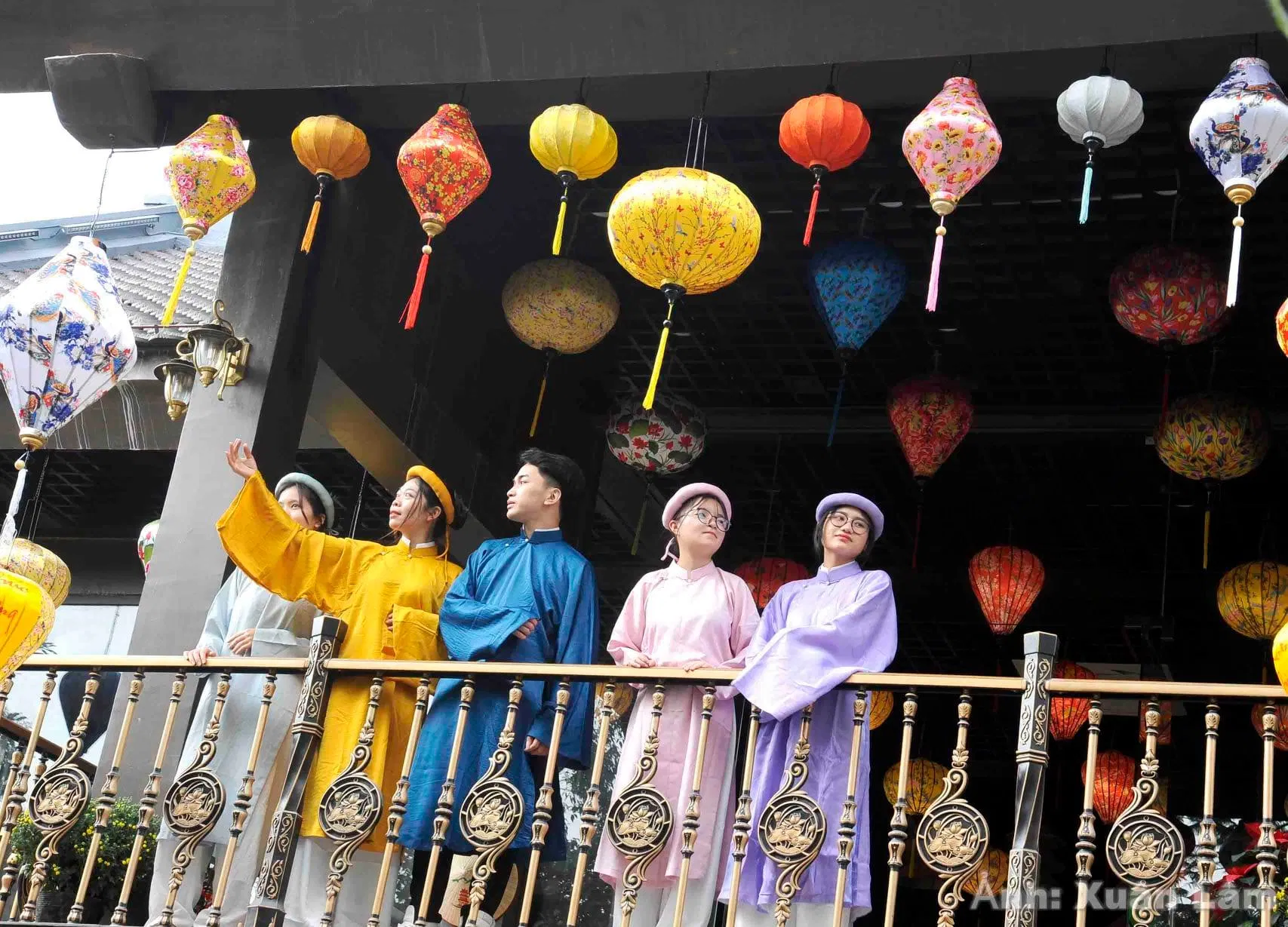 Check-in tại Phố cổ Hoa Lư (Ảnh: Xuân Lâm)