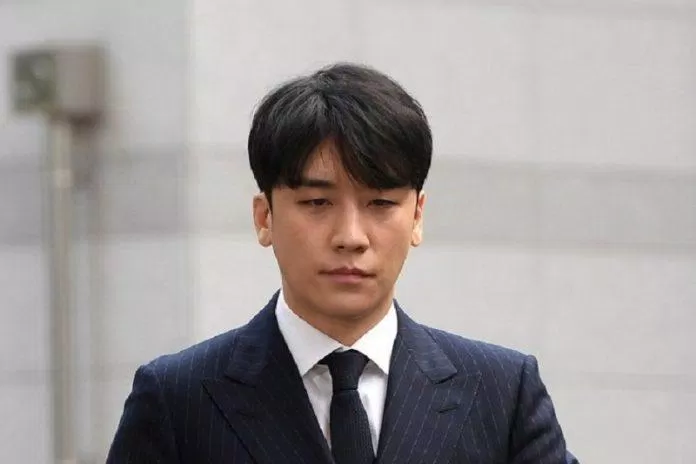Seungri bị phạt tù 1 năm 6 tháng. (Ảnh: Internet)