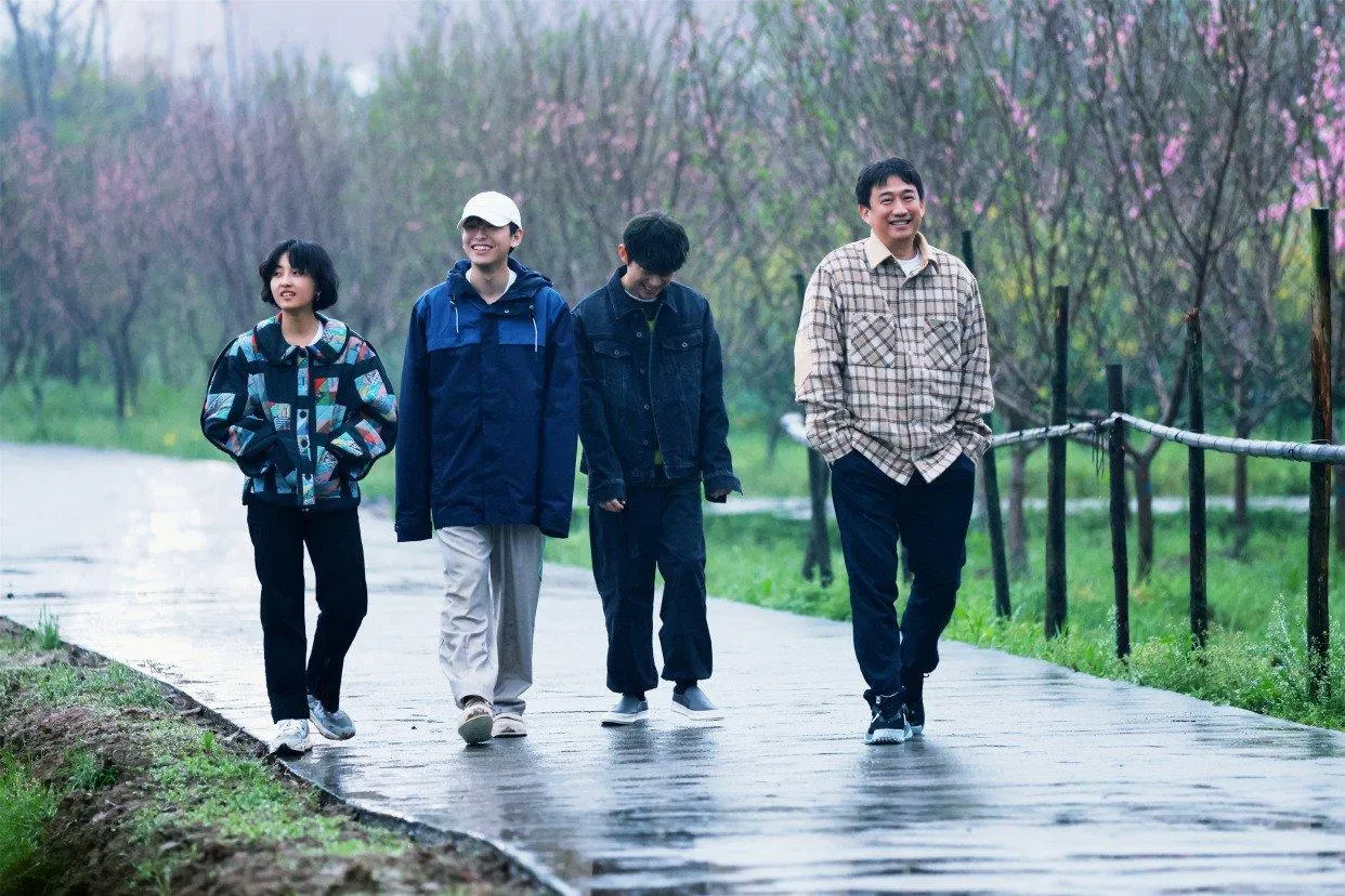 Các ngôi sao cùng tham gia show với Trương Tử Phong (Ảnh: internet)