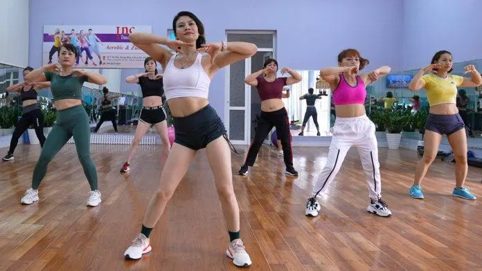 Tập aerobic có tác dụng tốt cho toàn cơ thể (Ảnh: Internet). Tập aerobic có tác dụng tốt cho toàn cơ thể (Ảnh: Internet).