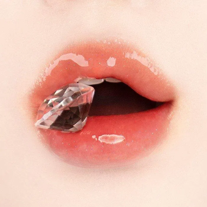 Chất son bóng nhà Romand (Nguồn: Internet)