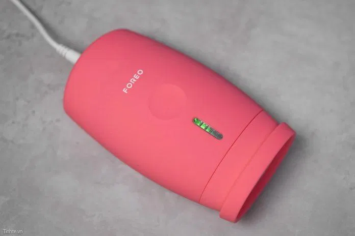 Foreo Peach Advanced IPL Permanent Hair Removal vẫn luôn là máy triệt lông chân ái của nhiều cô nàng (Nguồn: internet)
