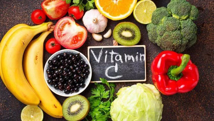 Vitamin C có nguồn gốc từ đủ các loại rau củ quả đấy nhá (Nguồn: internet)