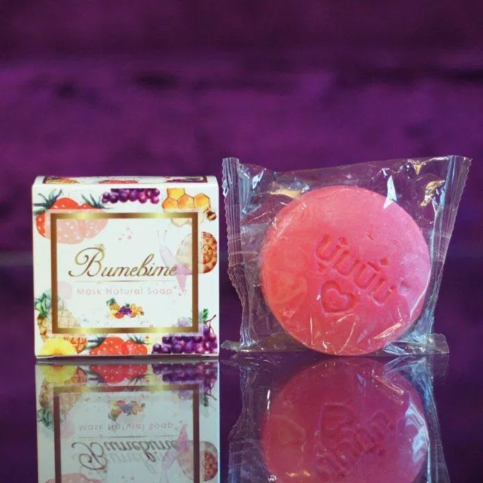 Xà phòng tắm trắng Bumebime Mask Natural Soap (Nguồn: Internet)
