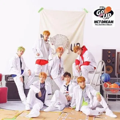 Album We Go Up (Ảnh: Internet) Album We Go Up (Ảnh: Internet)