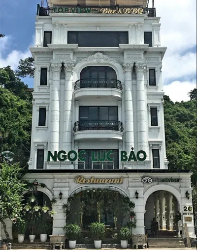 Không gian bên ngoài nhà hàng. (Ảnh: Internet)