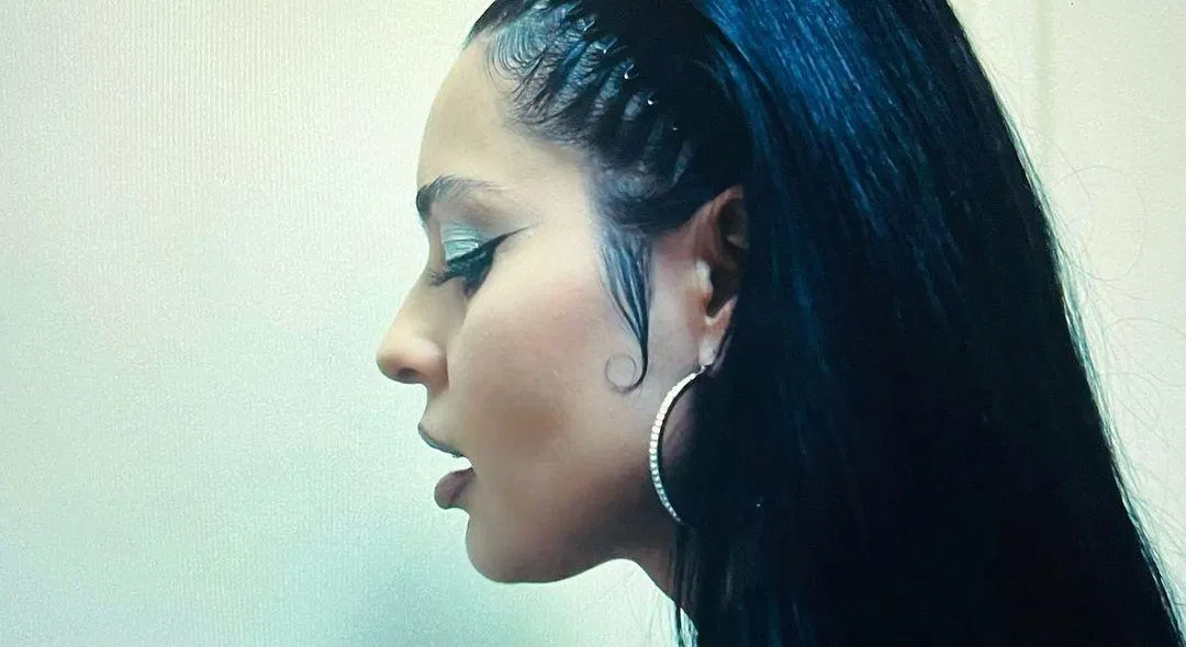 Euphoria season 2 makeup looks: 10 phong cách trang điểm dẫn đầu xu hướng bắt trend BlogAnChoi cách trang điểm dẫn đầu xu hướng Euphoria hoc make up khám phá kim cương phong cách xu hướng