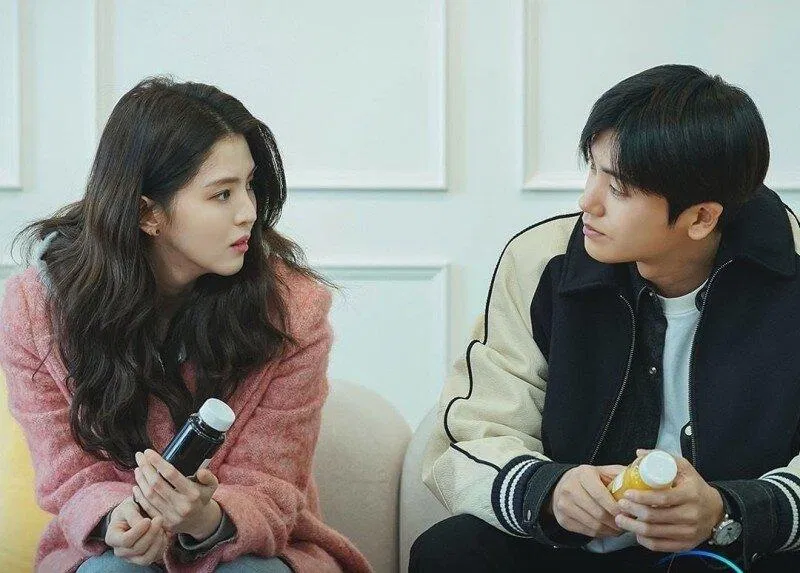 Những phản ứng chemistry hứa hẹn giữa hai diễn viên