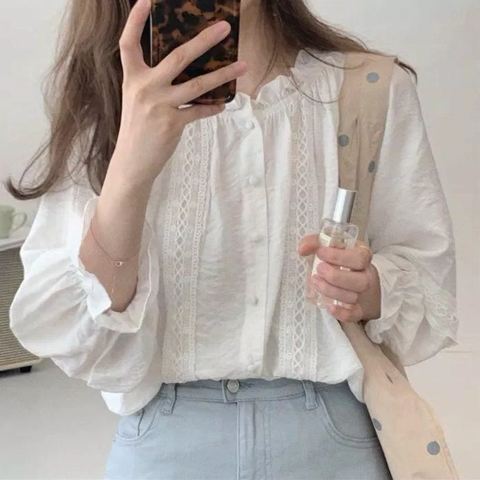 Mẫu áo sơ mi cổ bèo phối ren tiểu thư, thanh lịch