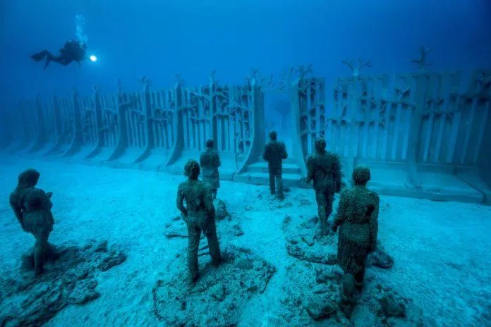 Các tác phẩm điêu khắc sống động của Jason deCaires Taylor (Ảnh: Internet) Các tác phẩm điêu khắc sống động của Jason deCaires Taylor (Ảnh: Internet)